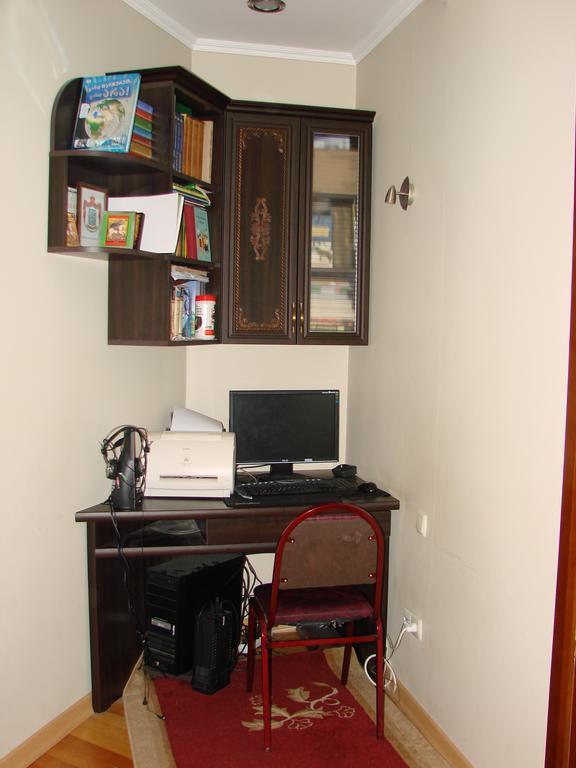 Gigi Apartments Batumi Room photo
