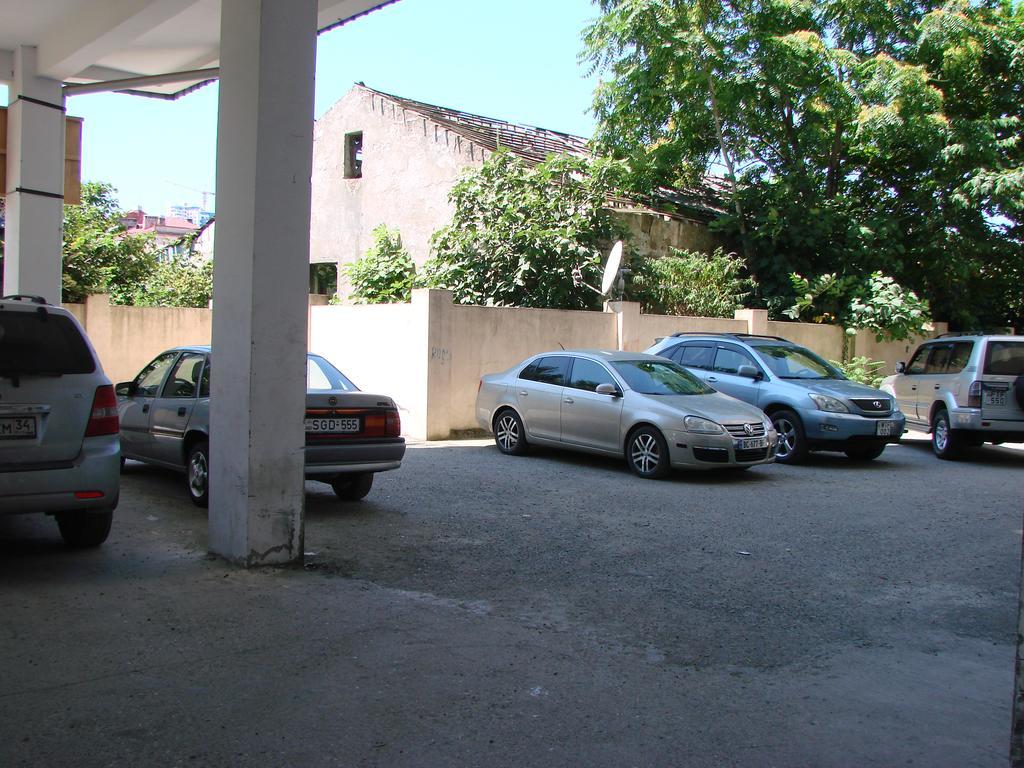 Gigi Apartments Batumi Exterior photo